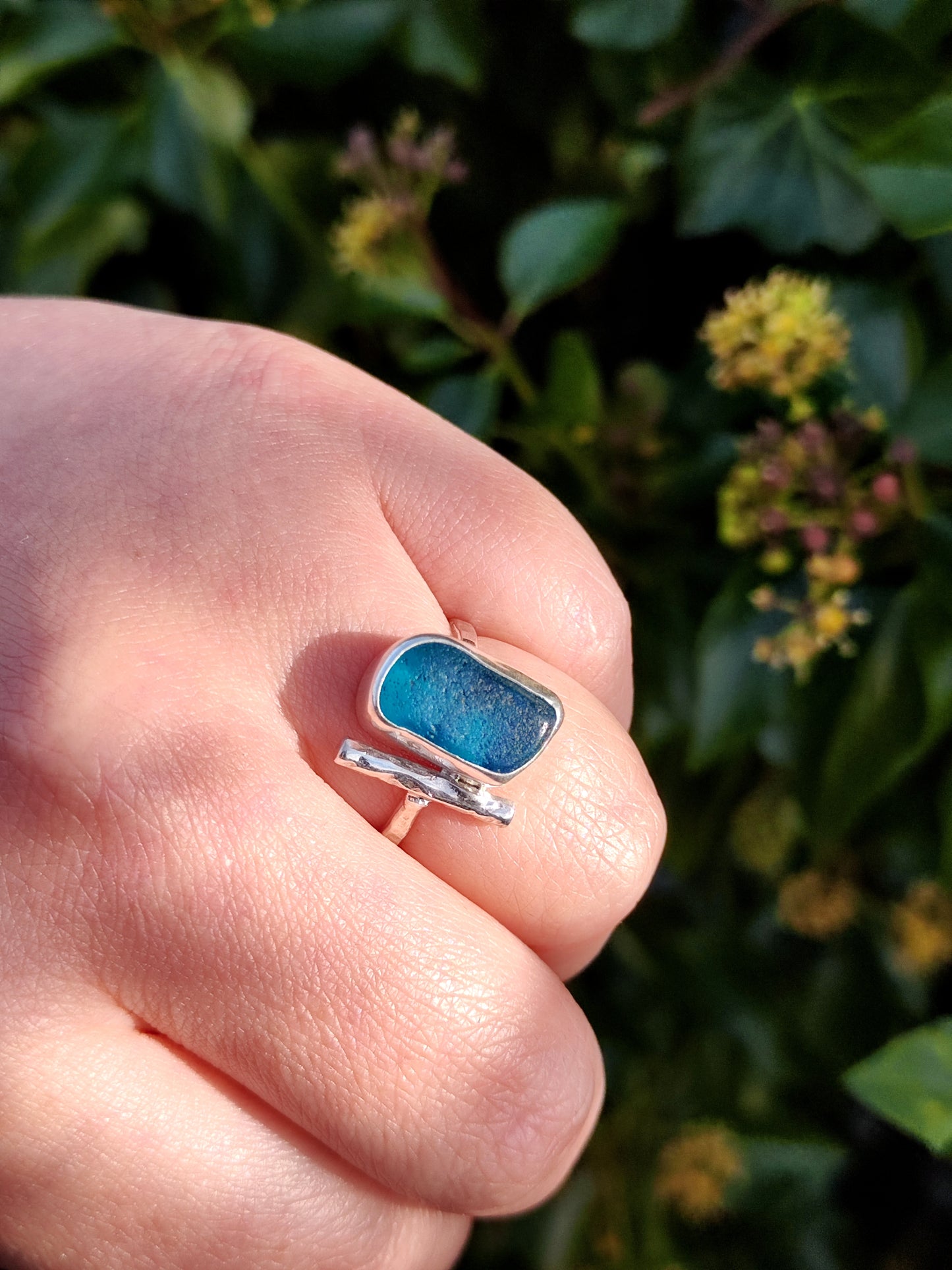 Sea Glass T-Ring Size S Seaham Blue