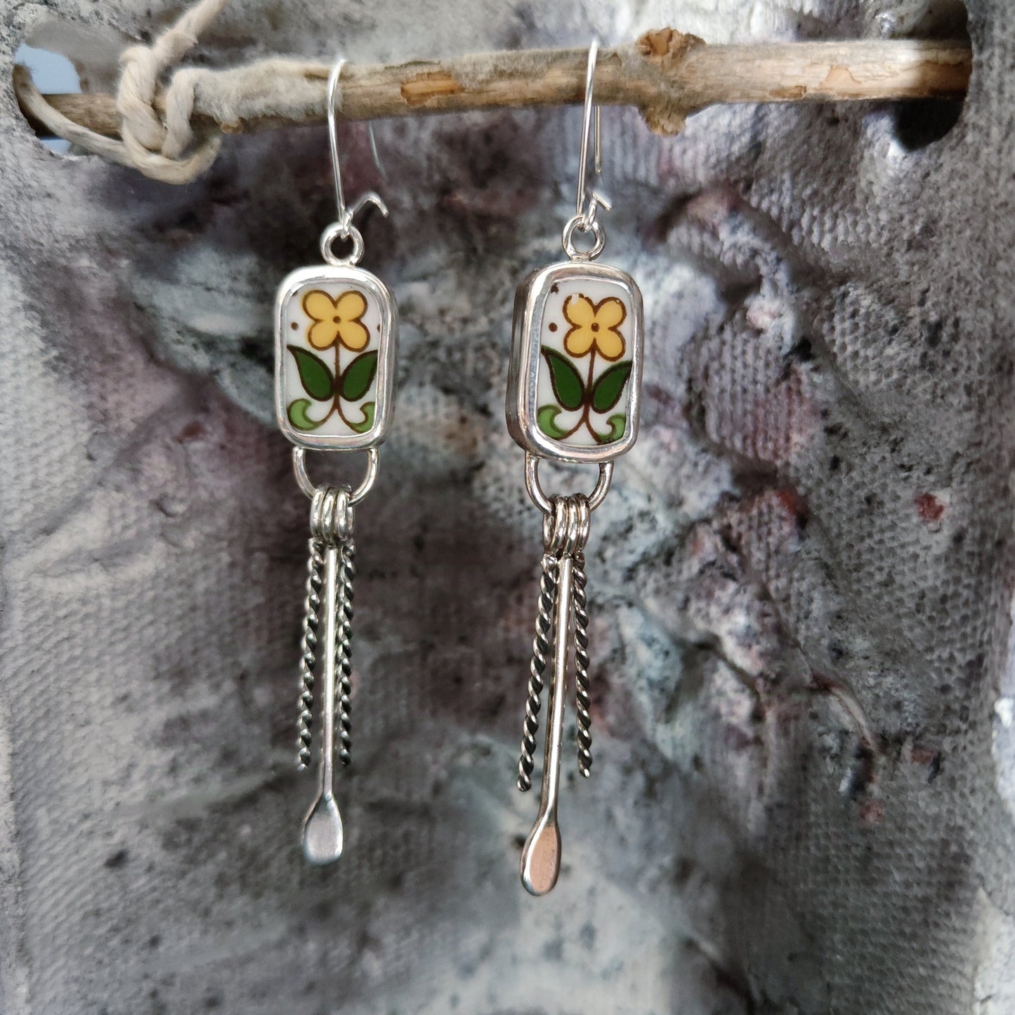 Broken Plates: Fireglow Earrings 001