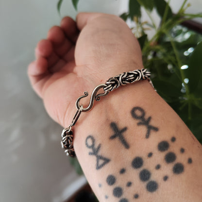 Circles & Ovals Byzantine Bracelet