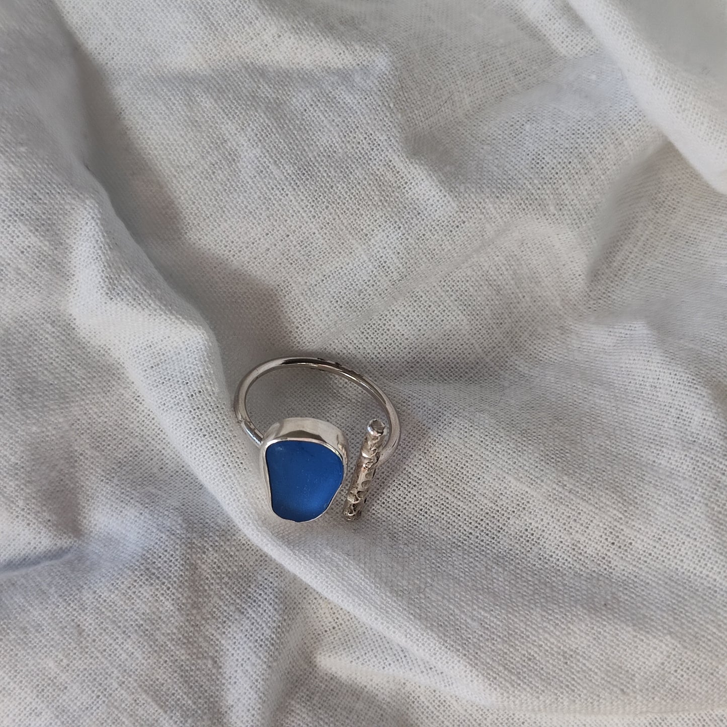 Sea Glass T-Ring Size Q-S