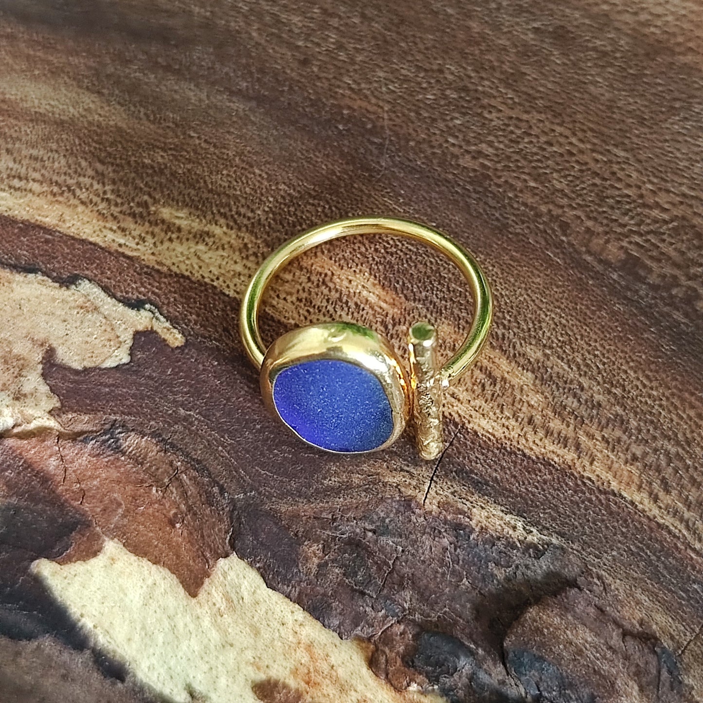 Gold-Plated Sea Glass T-Ring Size P-R