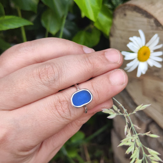 Sea Glass Ring - Spiral Band - Size M