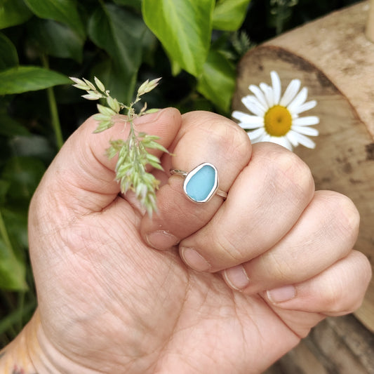 Sea Glass Ring - Spiral Band - Size L
