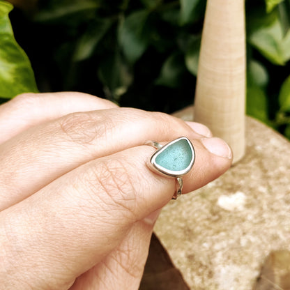Sea Glass Ring - Spiral Band Size I