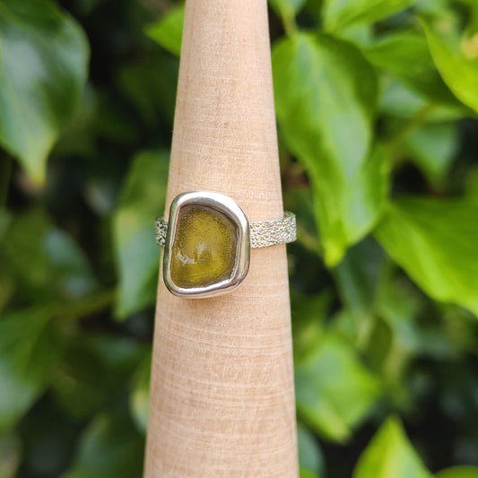 Sea Glass Ring - Textured Band - Size P