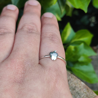 Stacker Ring - Wee Acorn