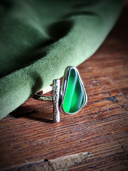 Sea Glass T-Ring Size T (Green Texture)