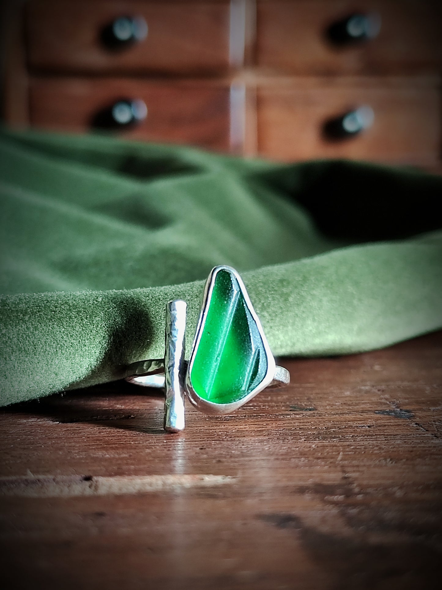 Sea Glass T-Ring Size T (Green Texture)