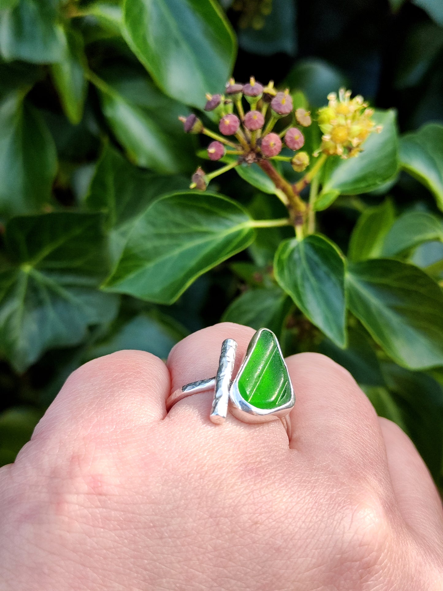 Sea Glass T-Ring Size T (Green Texture)