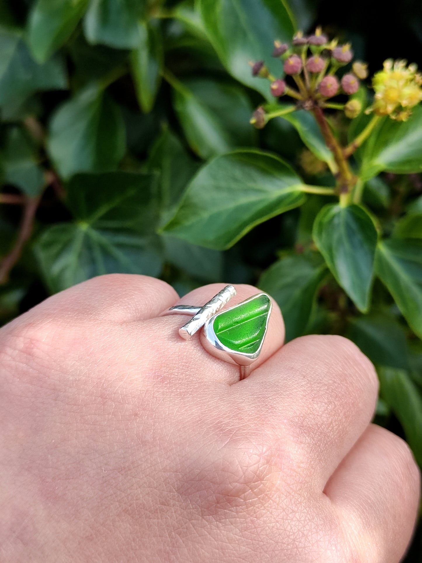 Sea Glass T-Ring Size T (Green Texture)