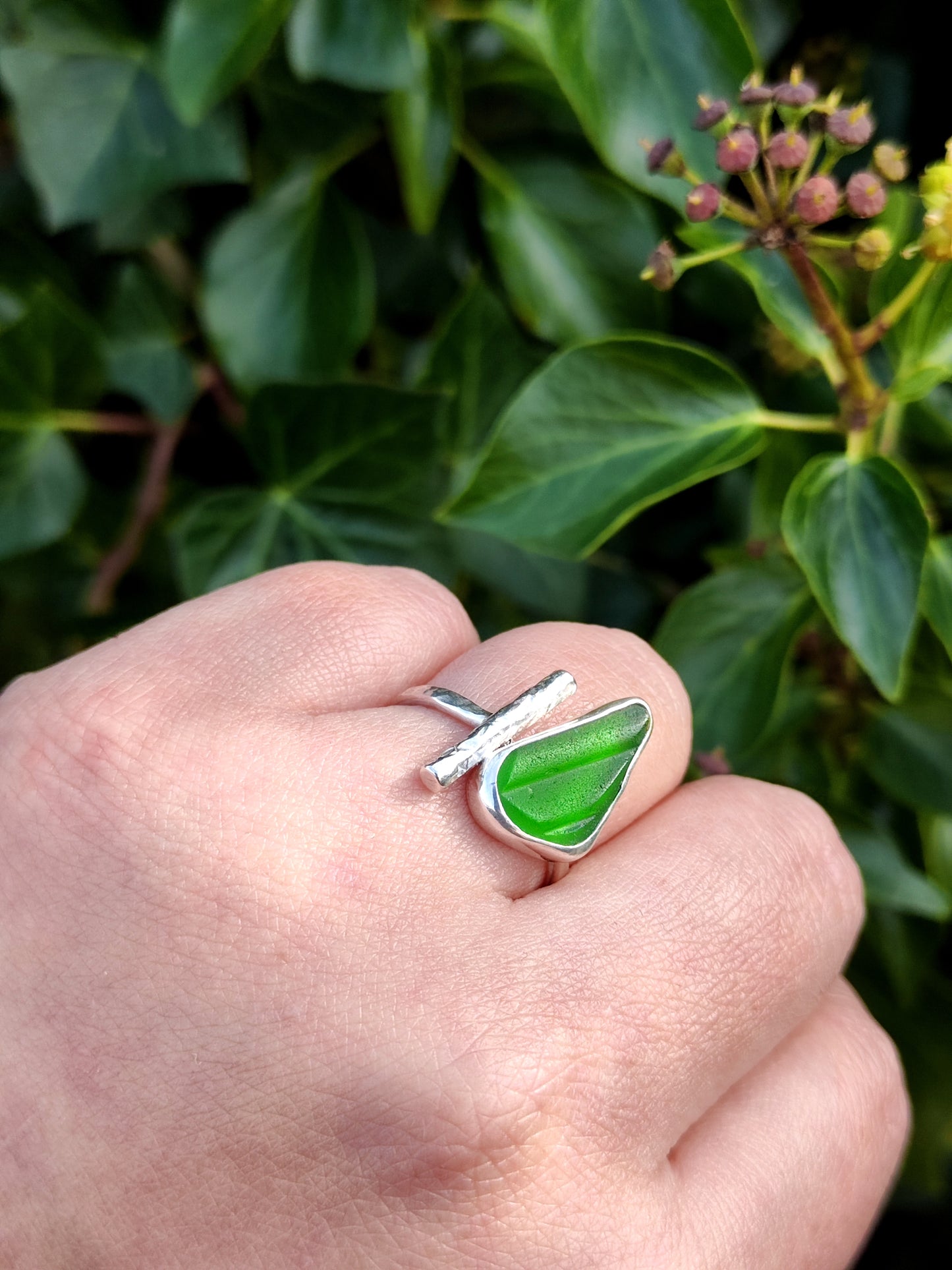 Sea Glass T-Ring Size T (Green Texture)