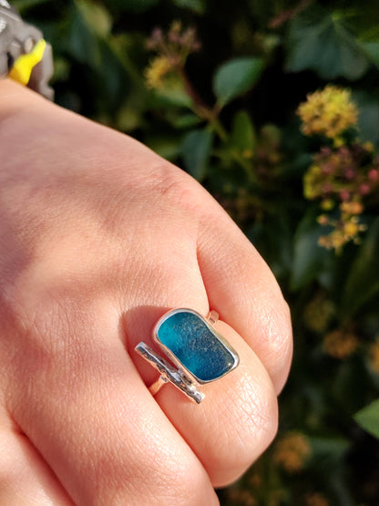 Sea Glass T-Ring Size S Seaham Blue