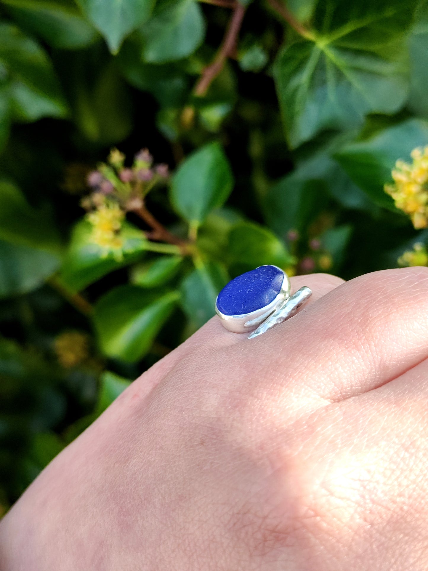 Sea Glass T-Ring Size N Cobalt Blue