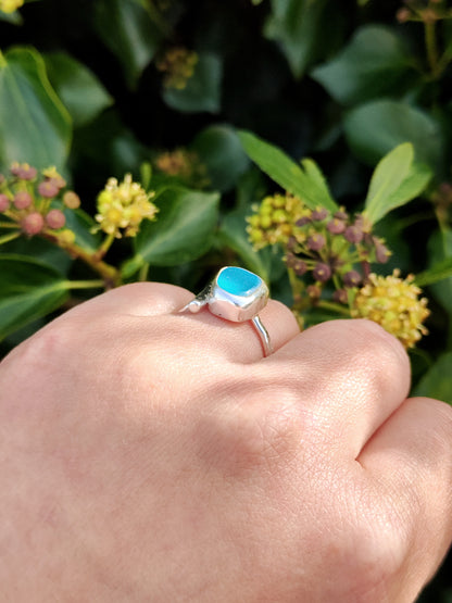 Sea Glass T-Ring Size T Electric Blue