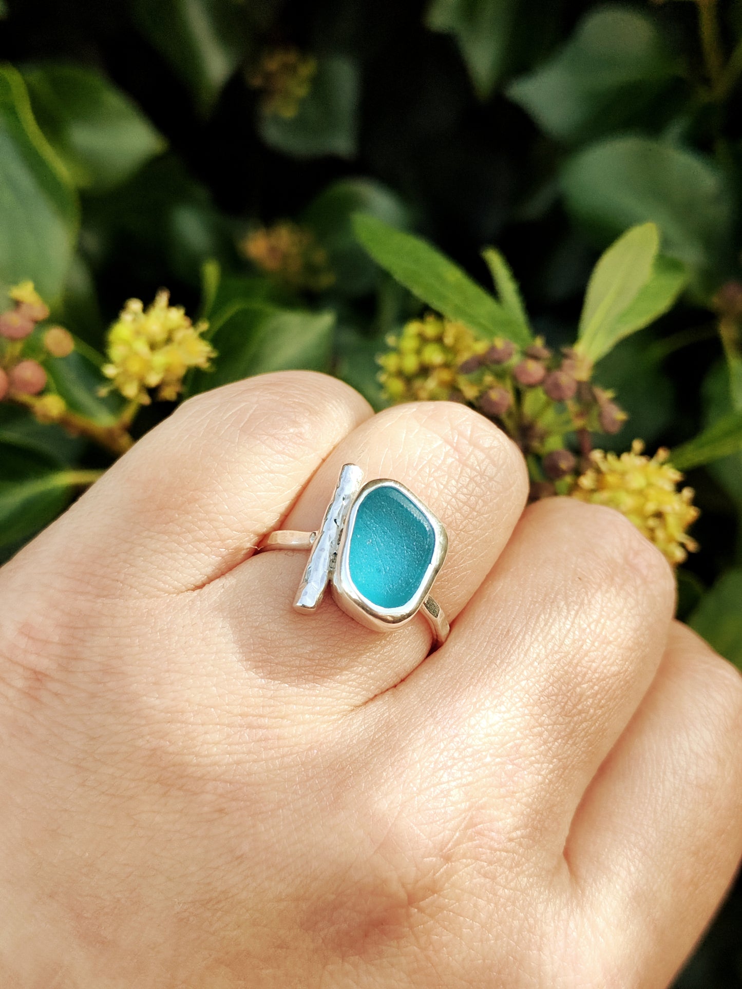 Sea Glass T-Ring Size T Electric Blue
