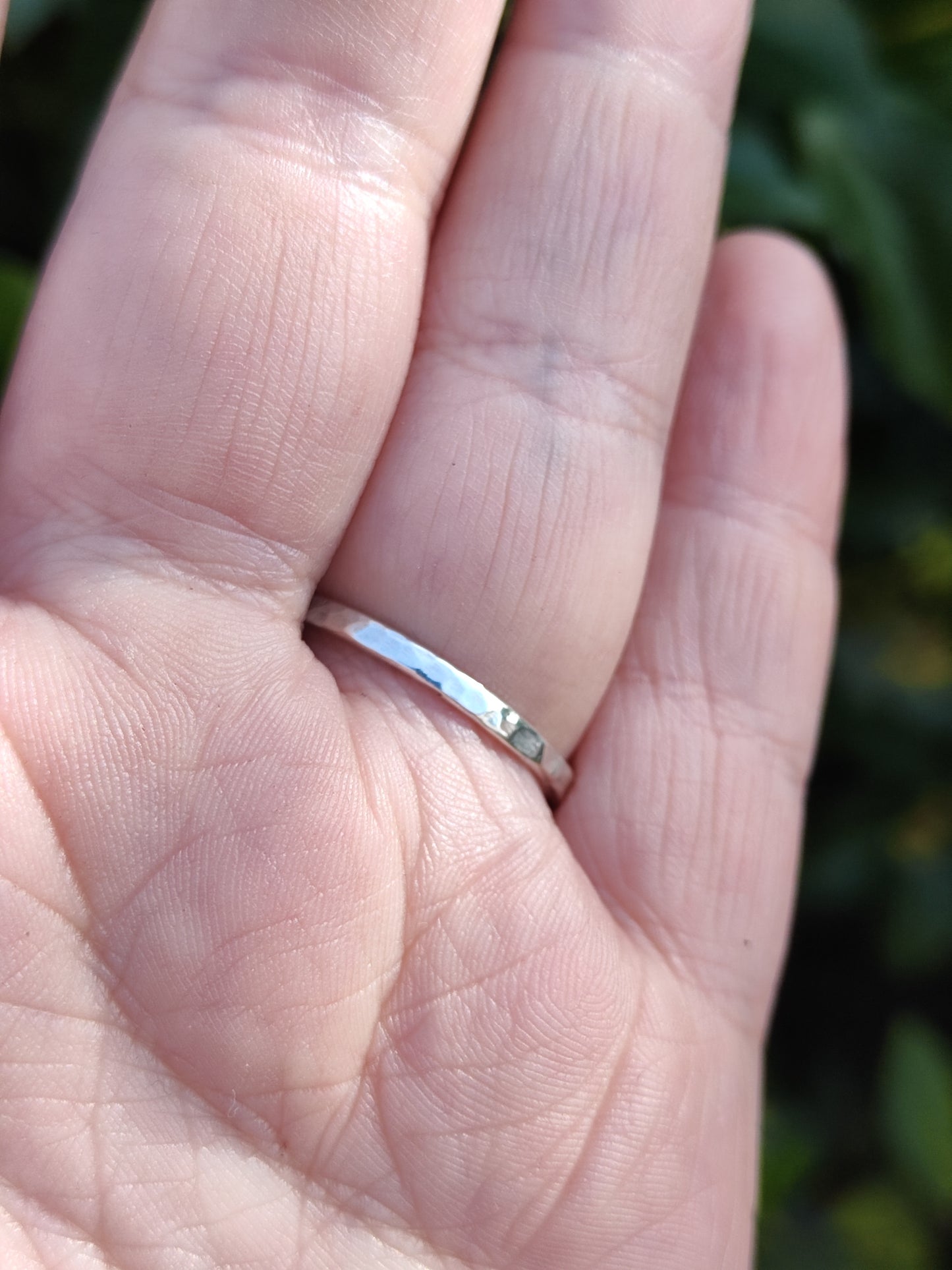 Sea Glass T-Ring Size V Pale Sage Green