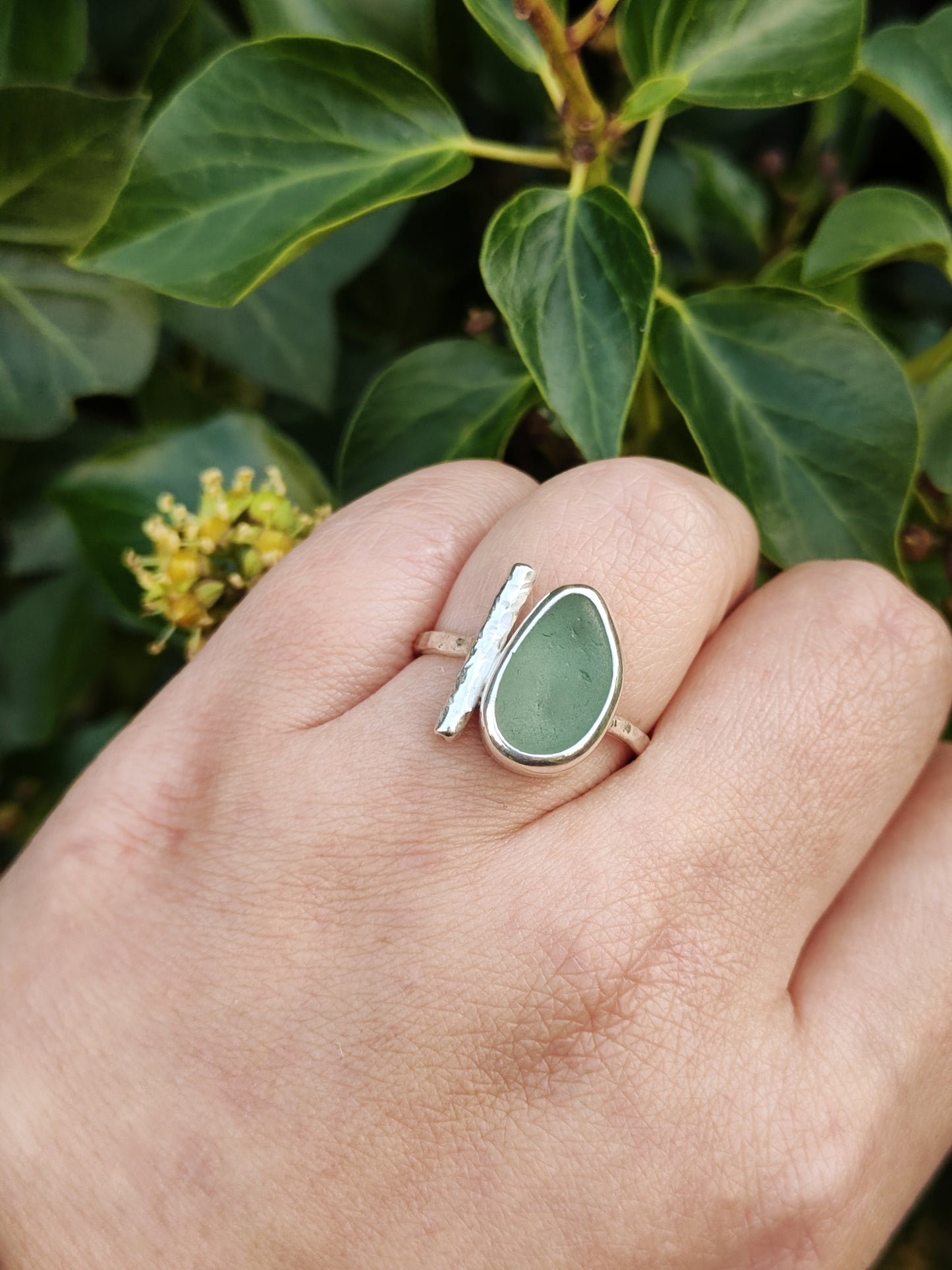 Sea Glass T-Ring Size V Pale Sage Green