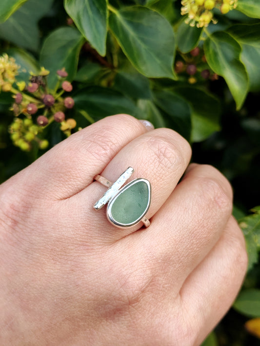 Sea Glass T-Ring Size V Pale Sage Green