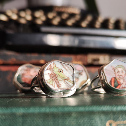 Hallowe'en Broken Plate Ring - The Salamander
