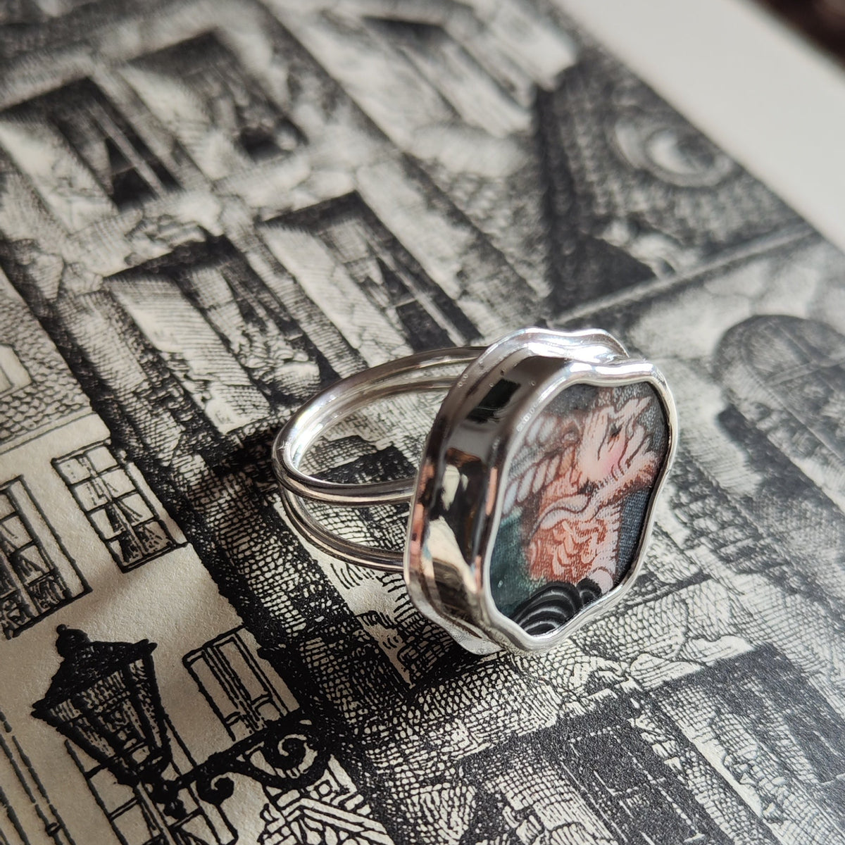 Hallowe'en Broken Plate Ring - The Faun