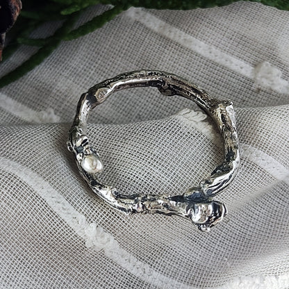 Twig Ring - A Simple Sprig
