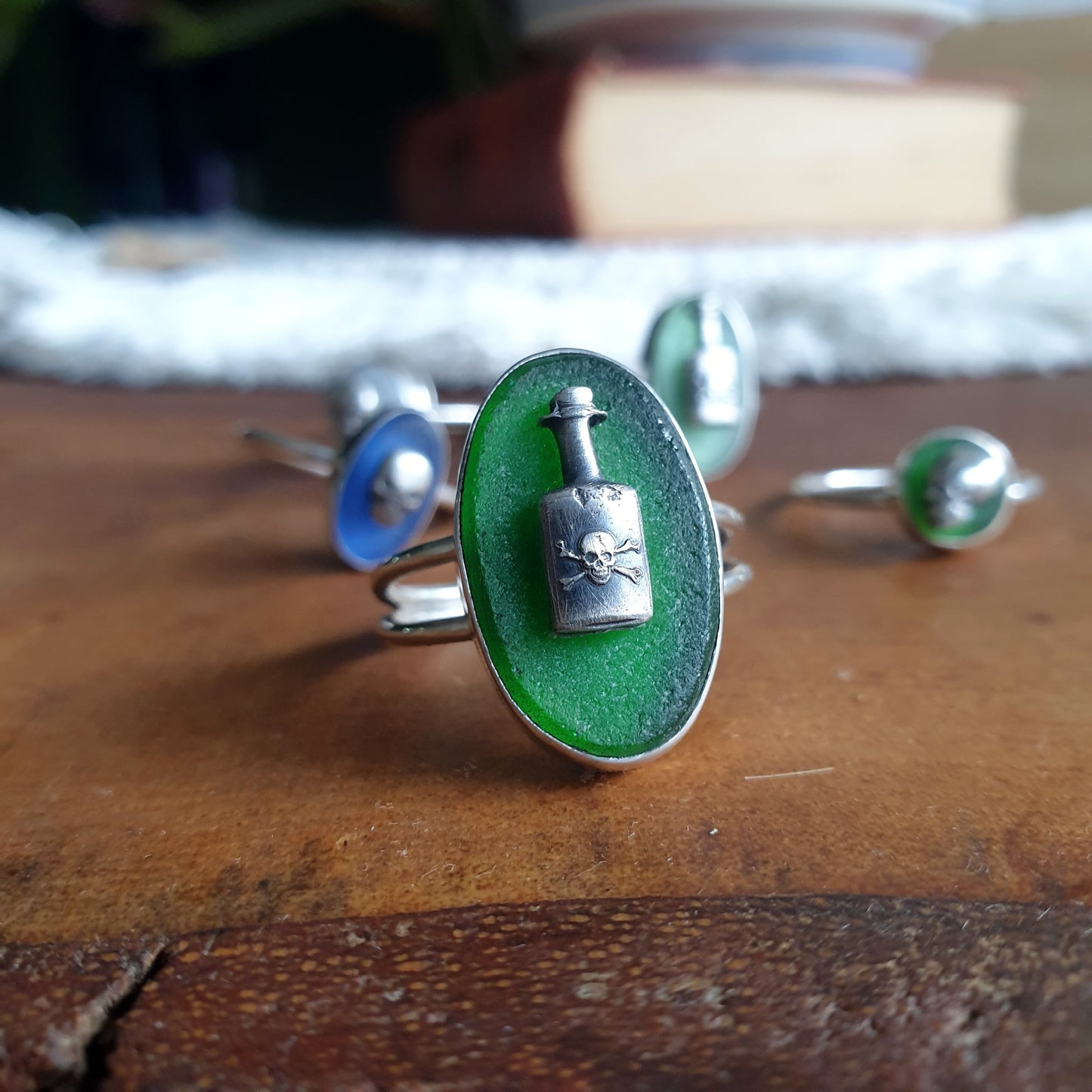 Kelly Green Poison Bottle Cameo Ring