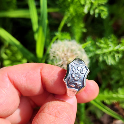 Signet Ring - Dainty Flowers